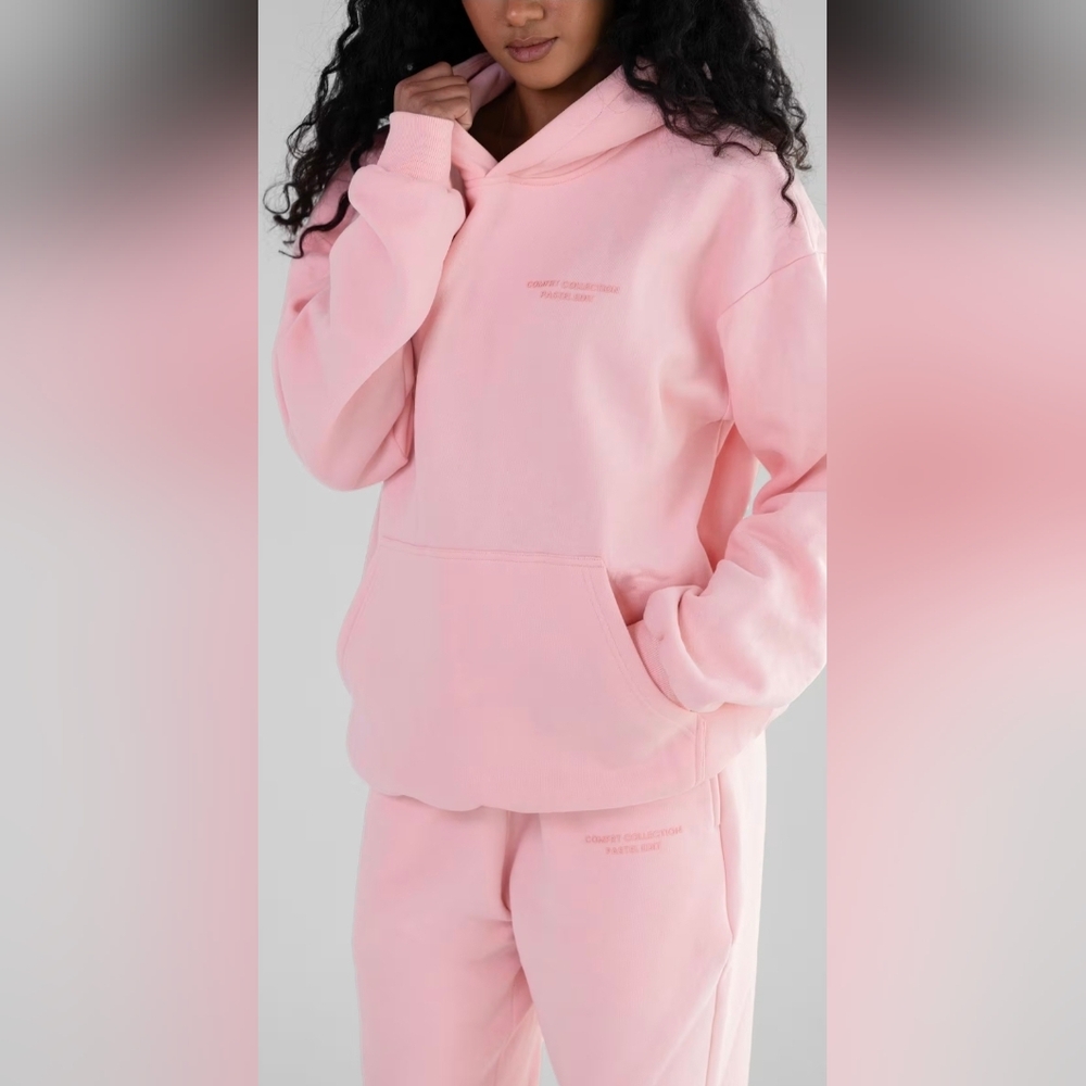 Comfrt Pastel Collection Pink Bubblegum Hoodie L and Sweatpants M Set